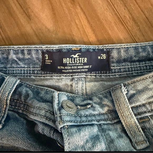 Hollister Light Blue Jean Shorts - Picture 3 of 3